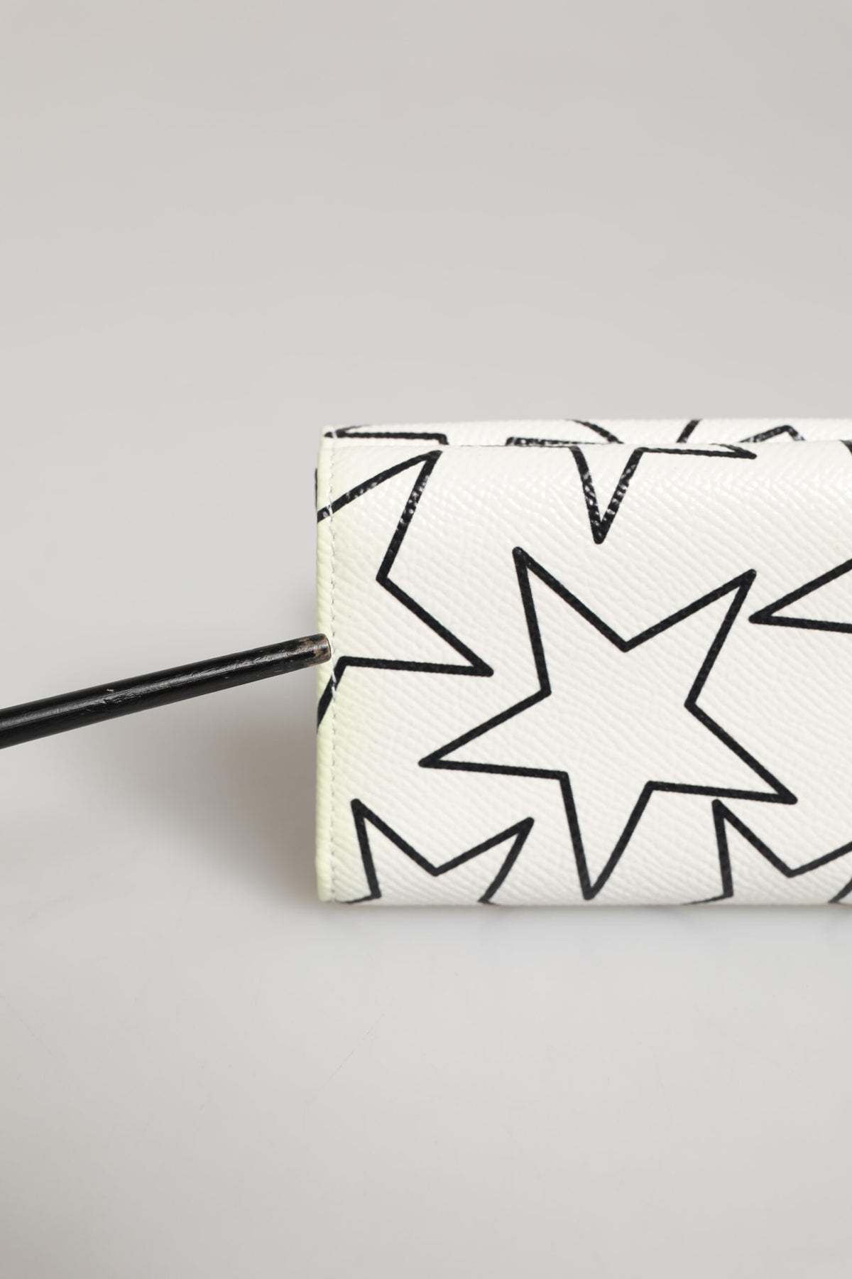 Dolce & Gabbana White Leather Black Star Print Trifold Card Holder Wallet